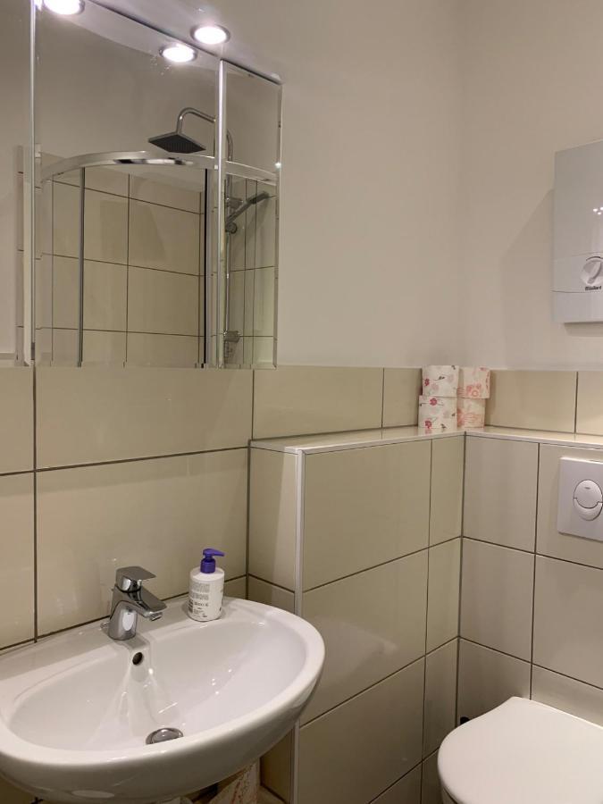 Ferienwohnung In Wilhelmshaven Zentrumsnah Esterno foto